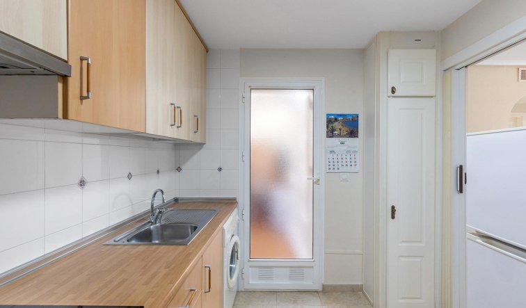 Reventa - Bungalow - Torrevieja - Aguas Nuevas