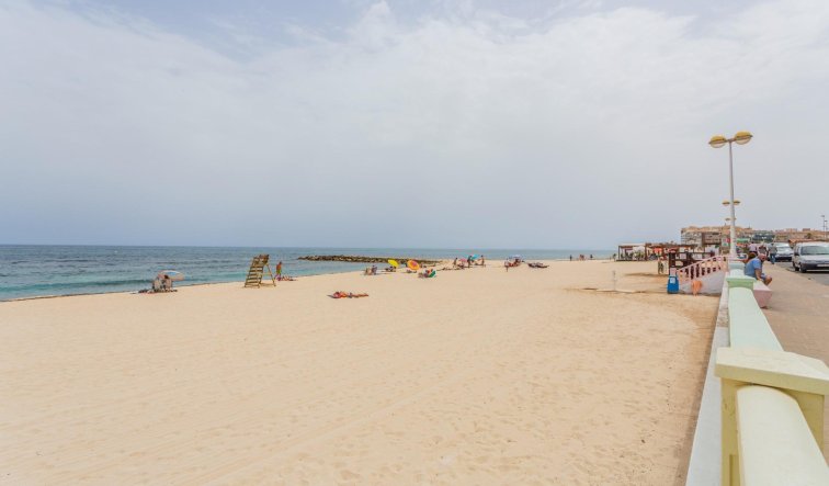 Reventa - Bungalow - Torrevieja - Aguas Nuevas