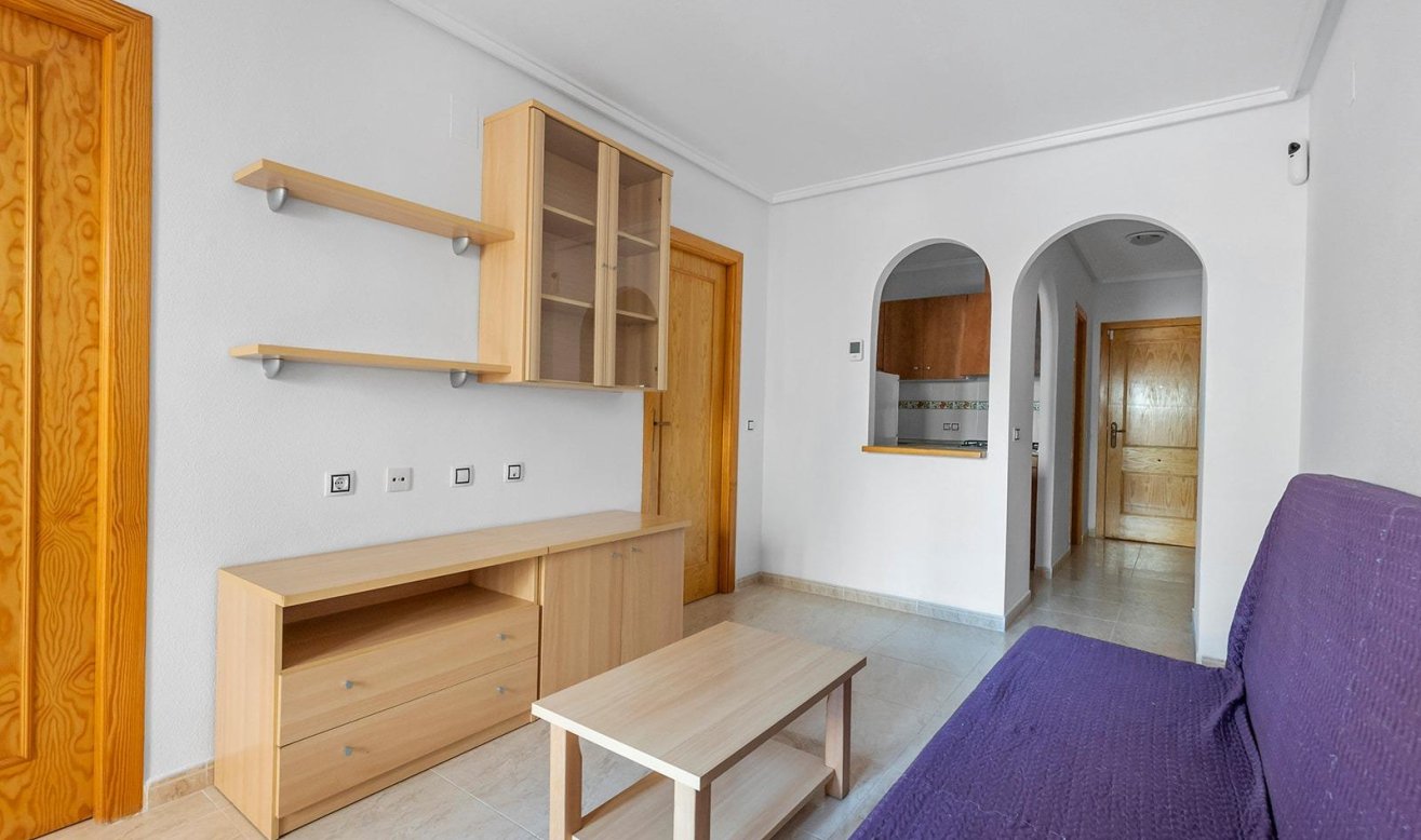 Reventa - Apartamento / piso - Torrevieja - Estacion de autobuses