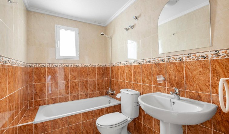 Reventa - Apartamento / piso - Torrevieja - Estacion de autobuses