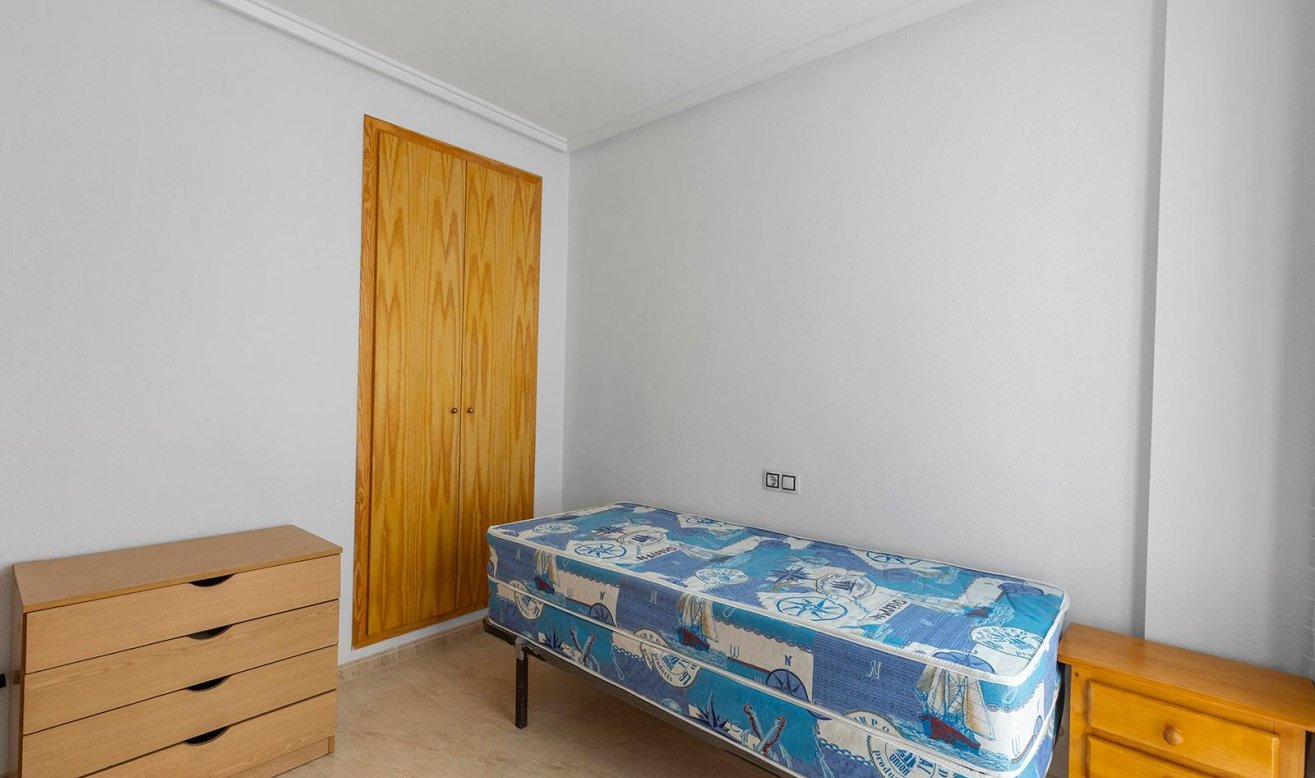 Reventa - Apartamento / piso - Torrevieja - Estacion de autobuses