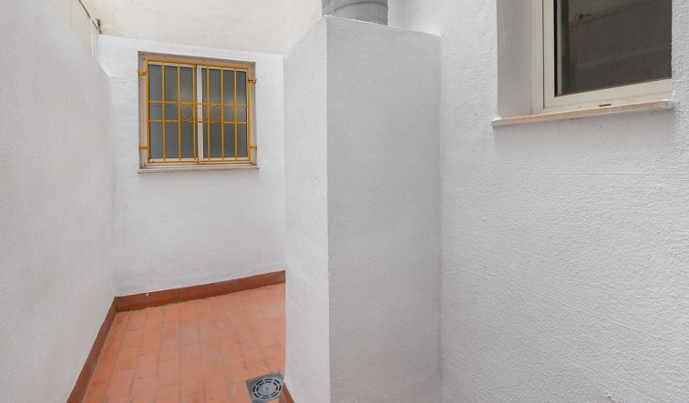 Reventa - Apartamento / piso - Torrevieja - Estacion de autobuses