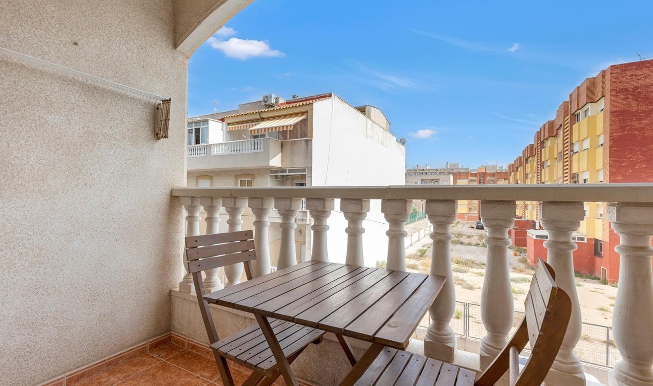 Reventa - Apartamento / piso - Torrevieja - Estacion de autobuses