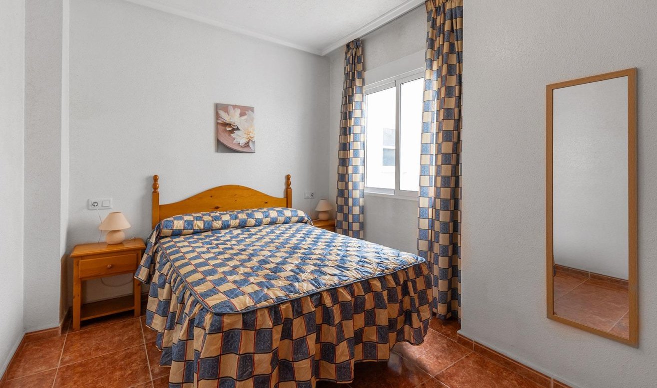 Reventa - Apartamento / piso - Torrevieja - Estacion de autobuses