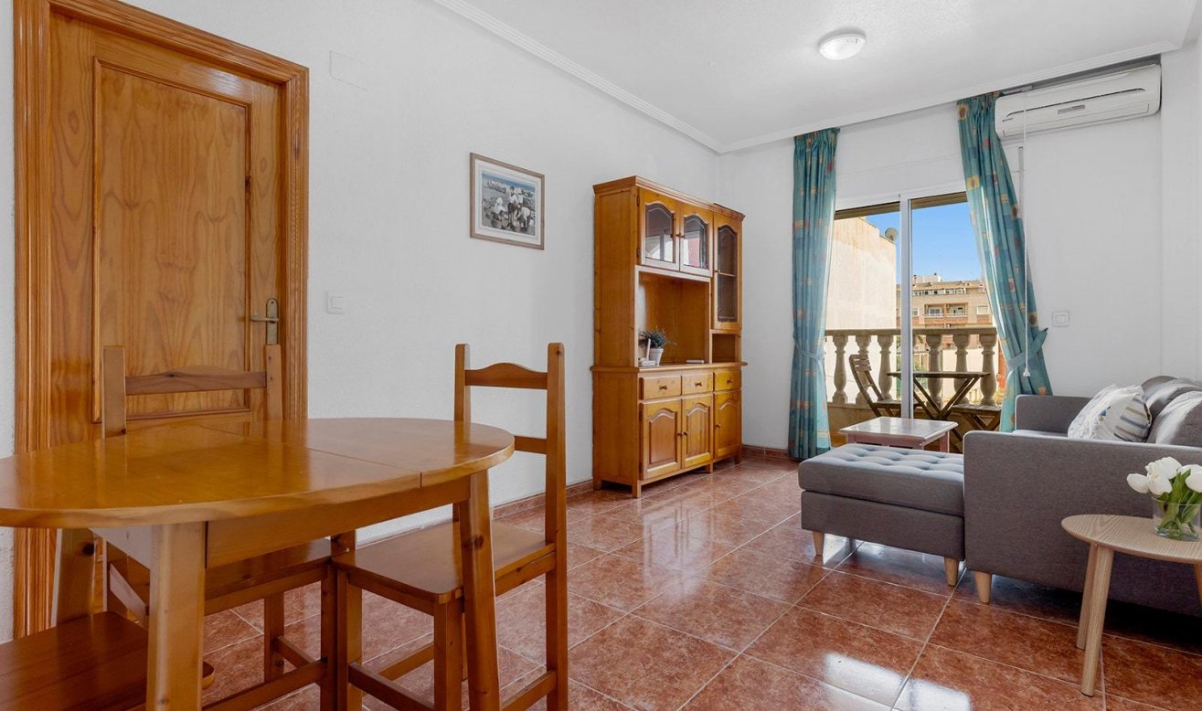 Reventa - Apartamento / piso - Torrevieja - Estacion de autobuses