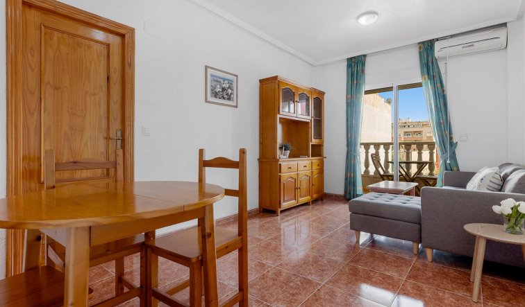 Reventa - Apartamento / piso - Torrevieja - Estacion de autobuses