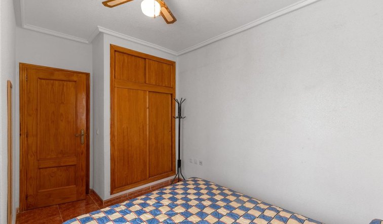Reventa - Apartamento / piso - Torrevieja - Estacion de autobuses
