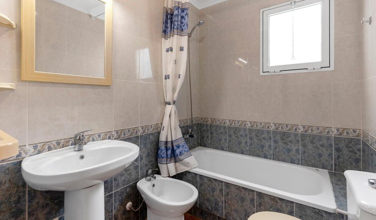 Reventa - Apartamento / piso - Torrevieja - Estacion de autobuses