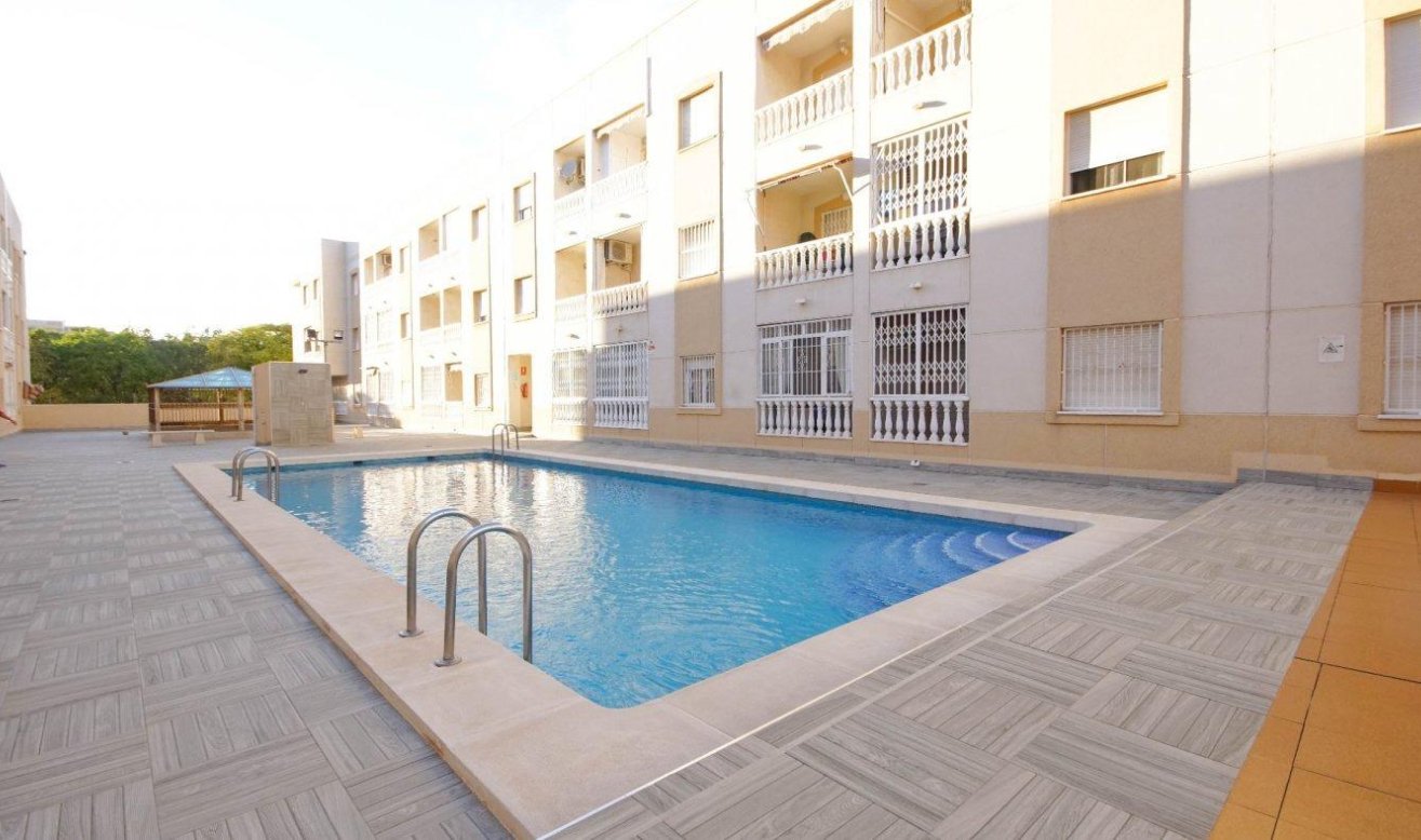 Reventa - Apartamento / piso - Torrevieja - Estacion de autobuses