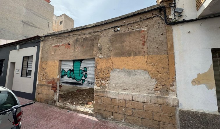 Reventa - Urban building plot - Torrevieja - Centro