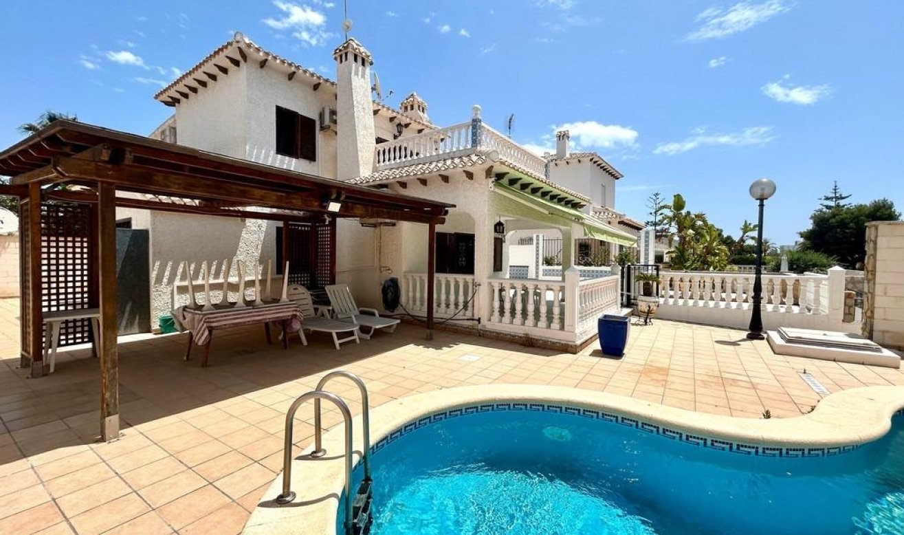 Reventa - Villa - Orihuela Costa - La Zenia