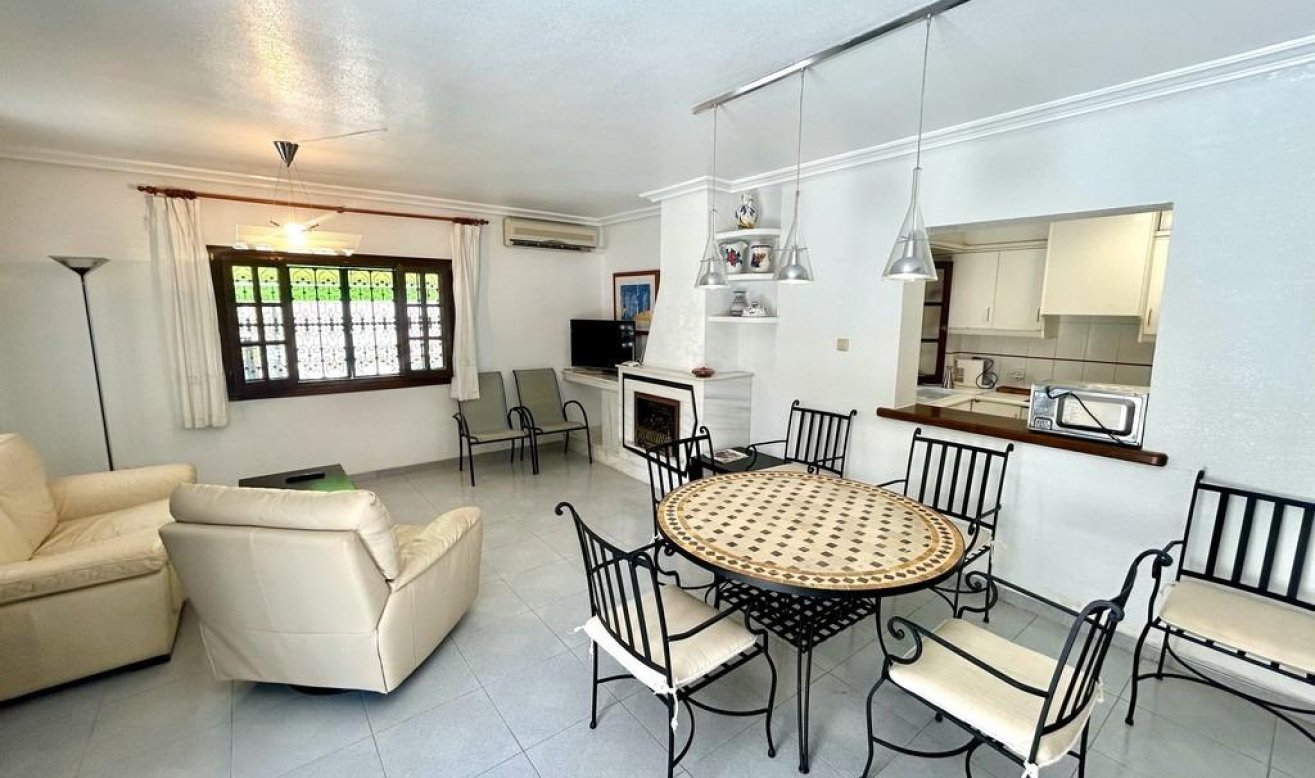Reventa - Villa - Orihuela Costa - La Zenia