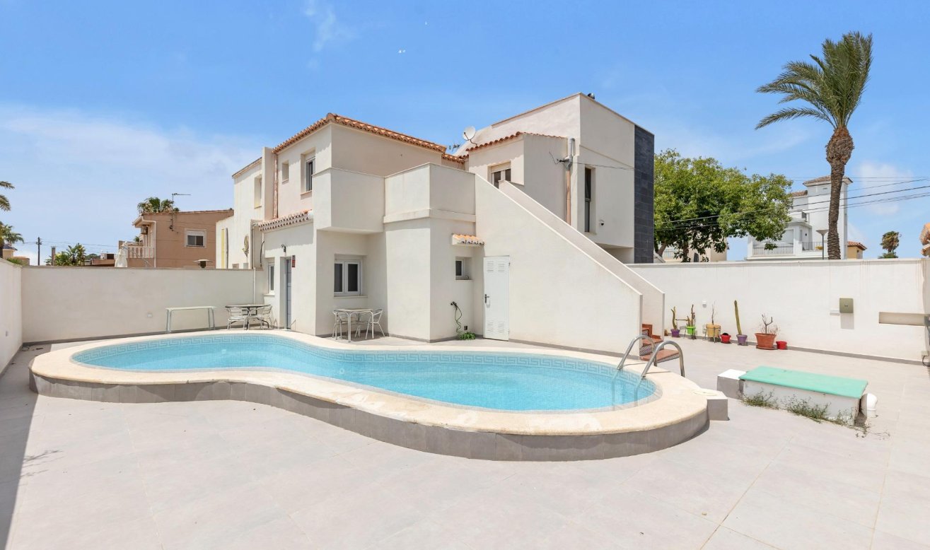 Reventa - Villa - Torrevieja - Torreta florida