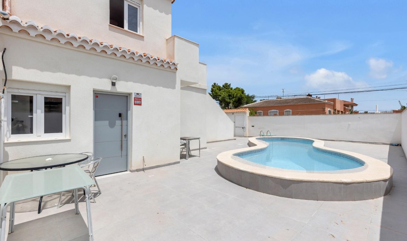 Reventa - Villa - Torrevieja - Torreta florida