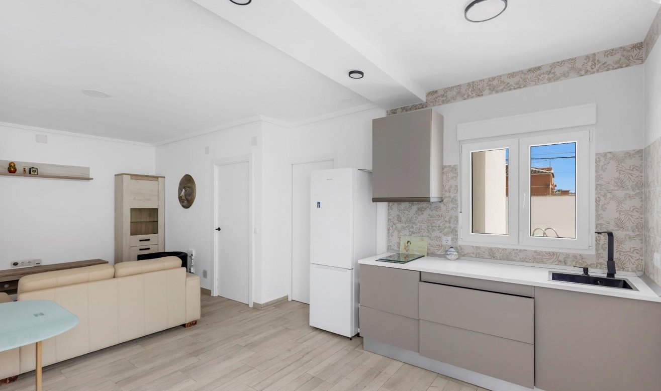 Reventa - Villa - Torrevieja - Torreta florida