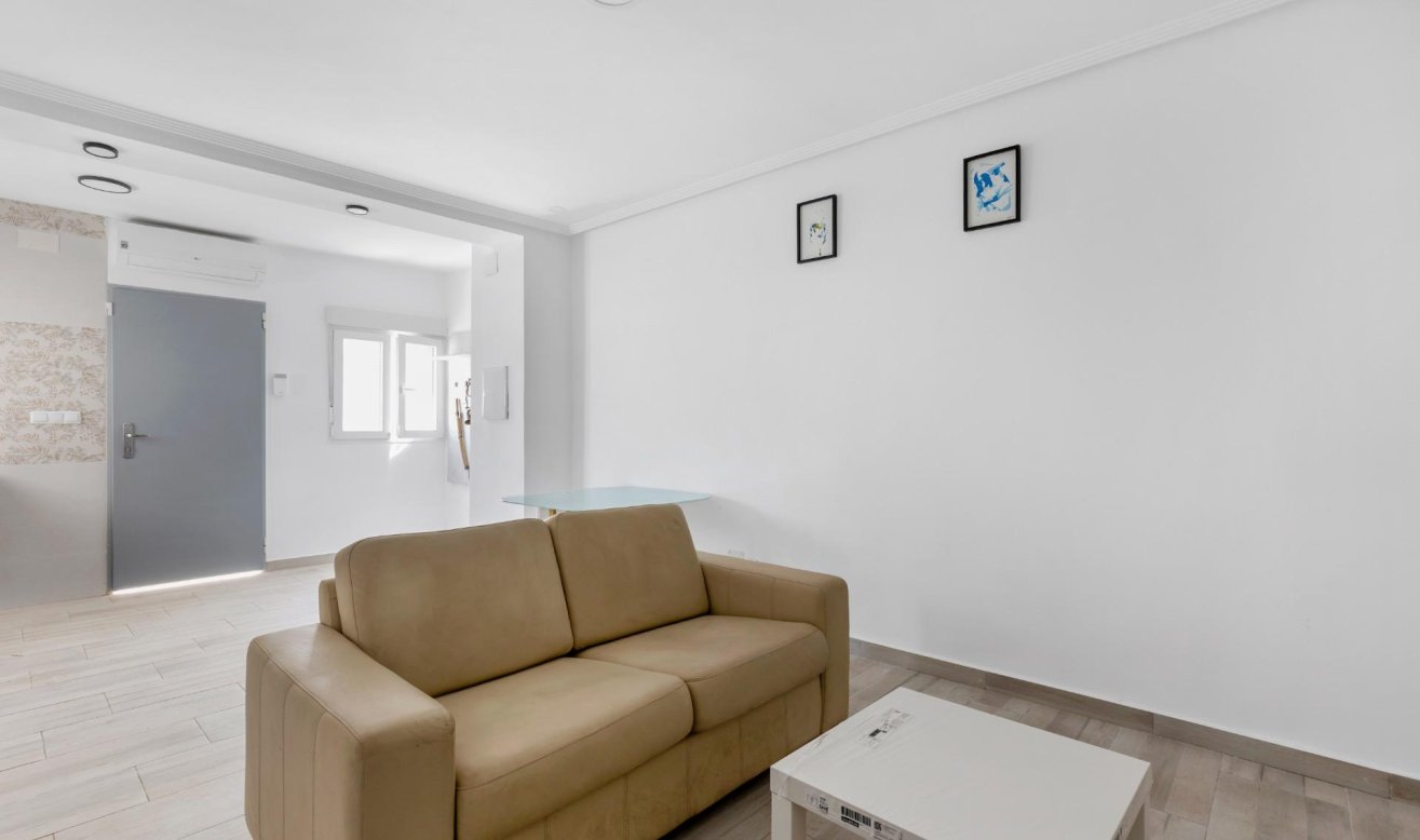 Reventa - Villa - Torrevieja - Torreta florida