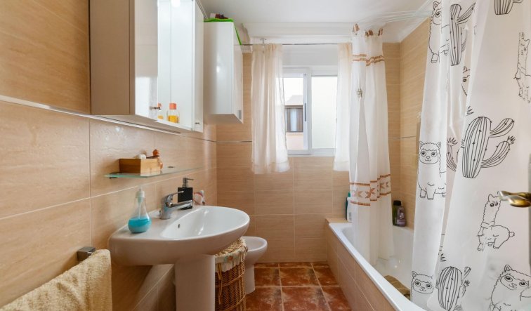 Reventa - Apartamento / piso - Torrevieja - La Mata