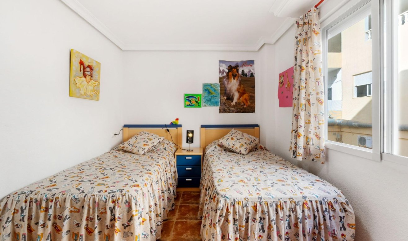Reventa - Apartamento / piso - Torrevieja - La Mata