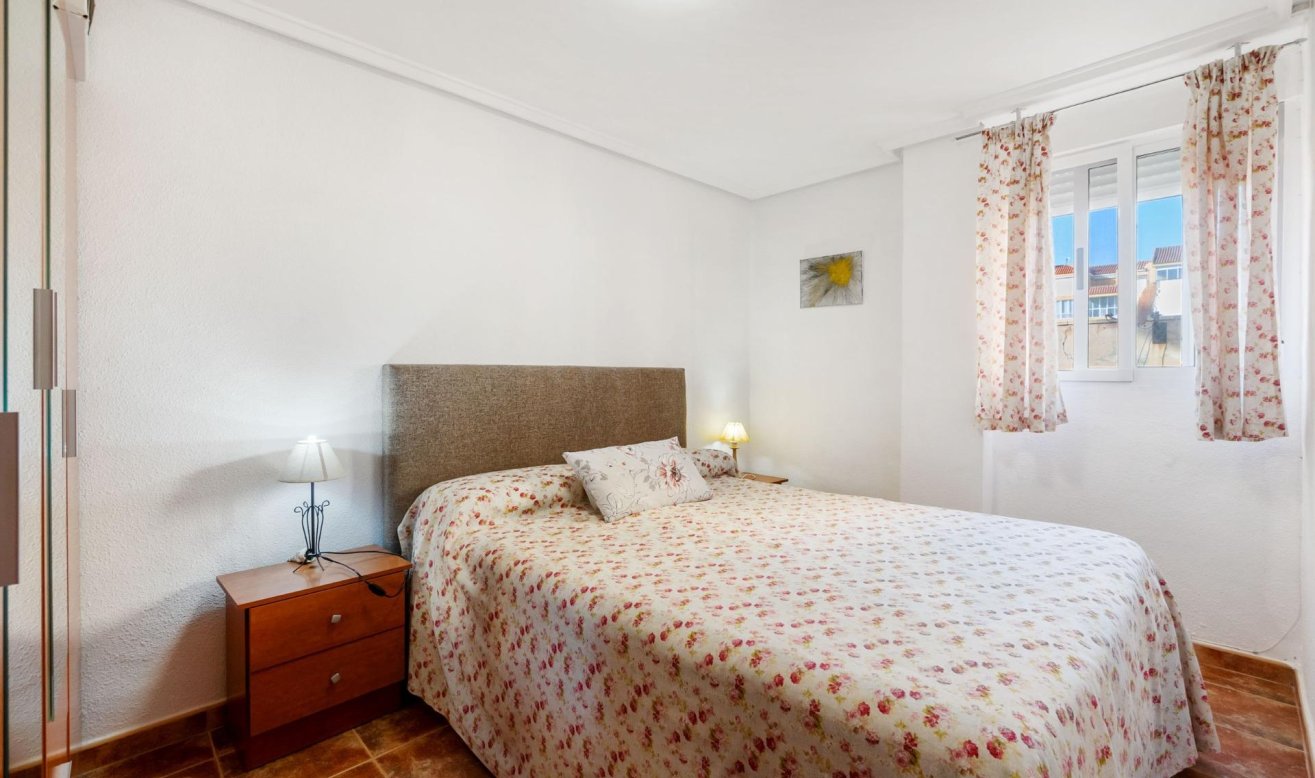 Reventa - Apartamento / piso - Torrevieja - La Mata