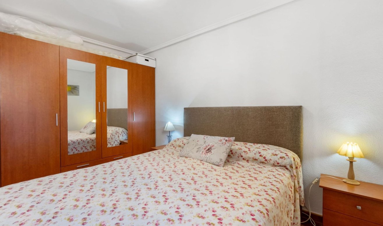 Reventa - Apartamento / piso - Torrevieja - La Mata