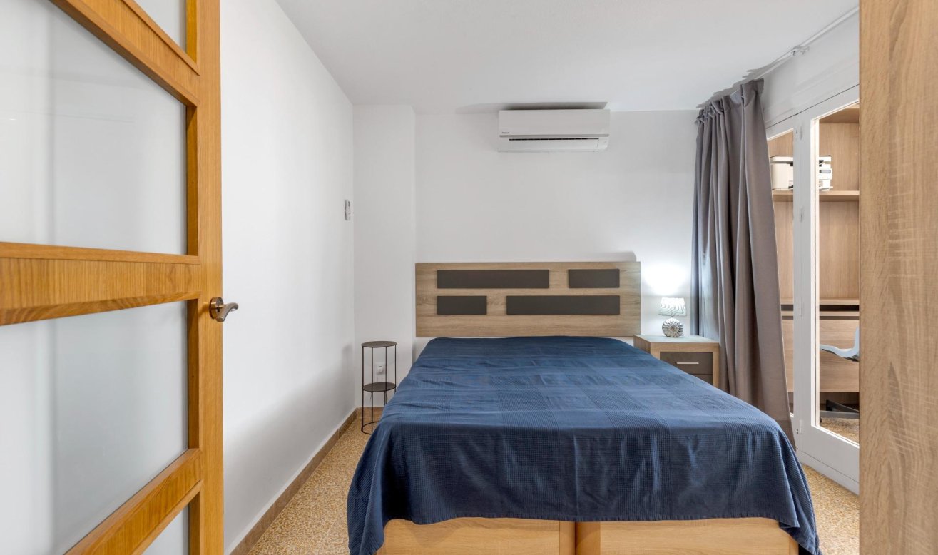 Reventa - Flat - Torrevieja - Playa del cura