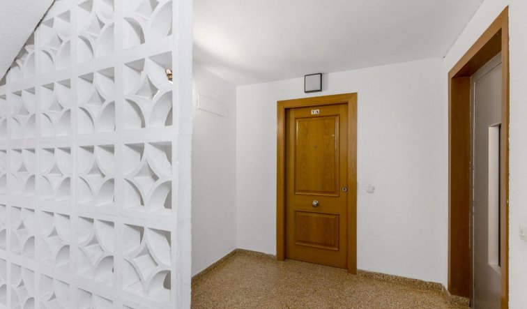 Reventa - Flat - Torrevieja - Playa del cura