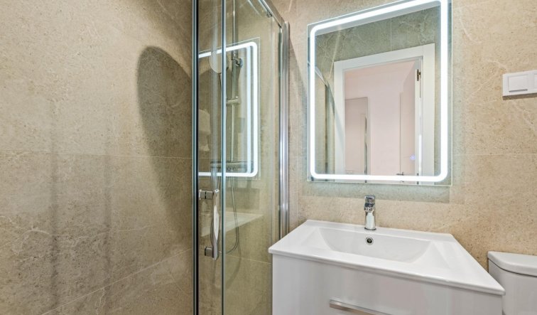 Reventa - Apartamento / piso - Torrevieja - Punta prima