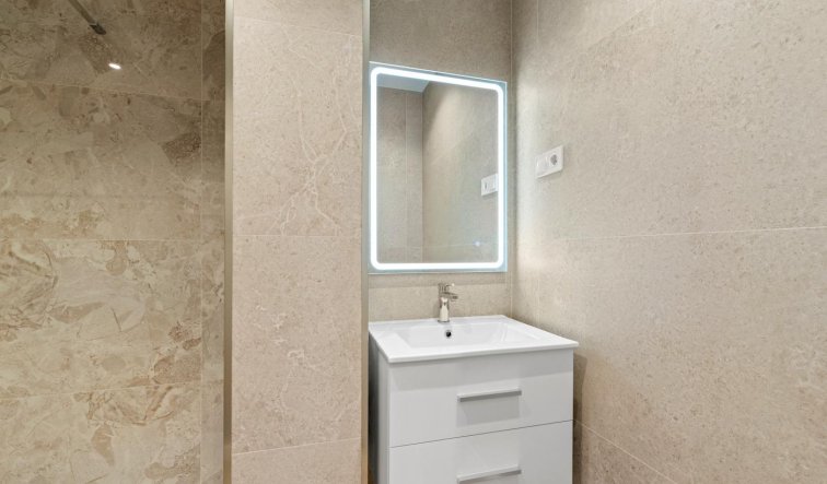 Reventa - Apartamento / piso - Torrevieja - Punta prima