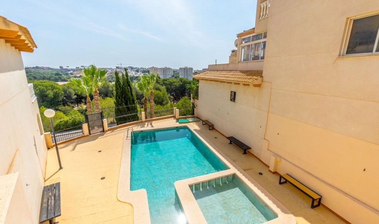 Reventa - Apartamento / piso - Orihuela Costa - Campoamor
