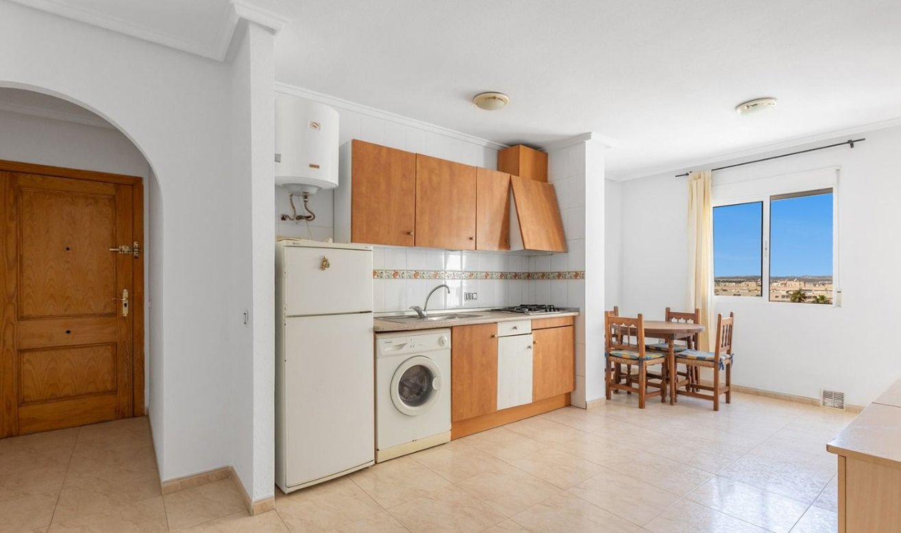 Reventa - Apartamento / piso - Torrevieja - El molino