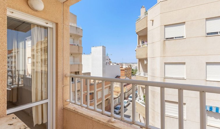 Reventa - Apartamento / piso - Torrevieja - El molino
