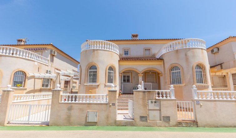 Reventa - Terraced house - Torrevieja - Aguas Nuevas
