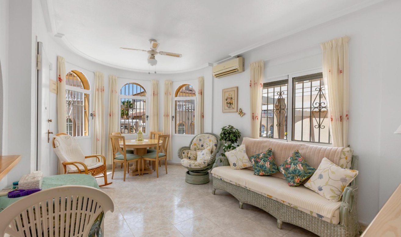 Reventa - Terraced house - Torrevieja - Aguas Nuevas