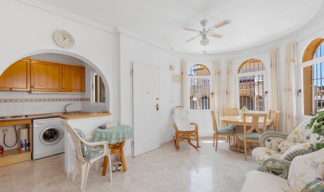 Reventa - Terraced house - Torrevieja - Aguas Nuevas