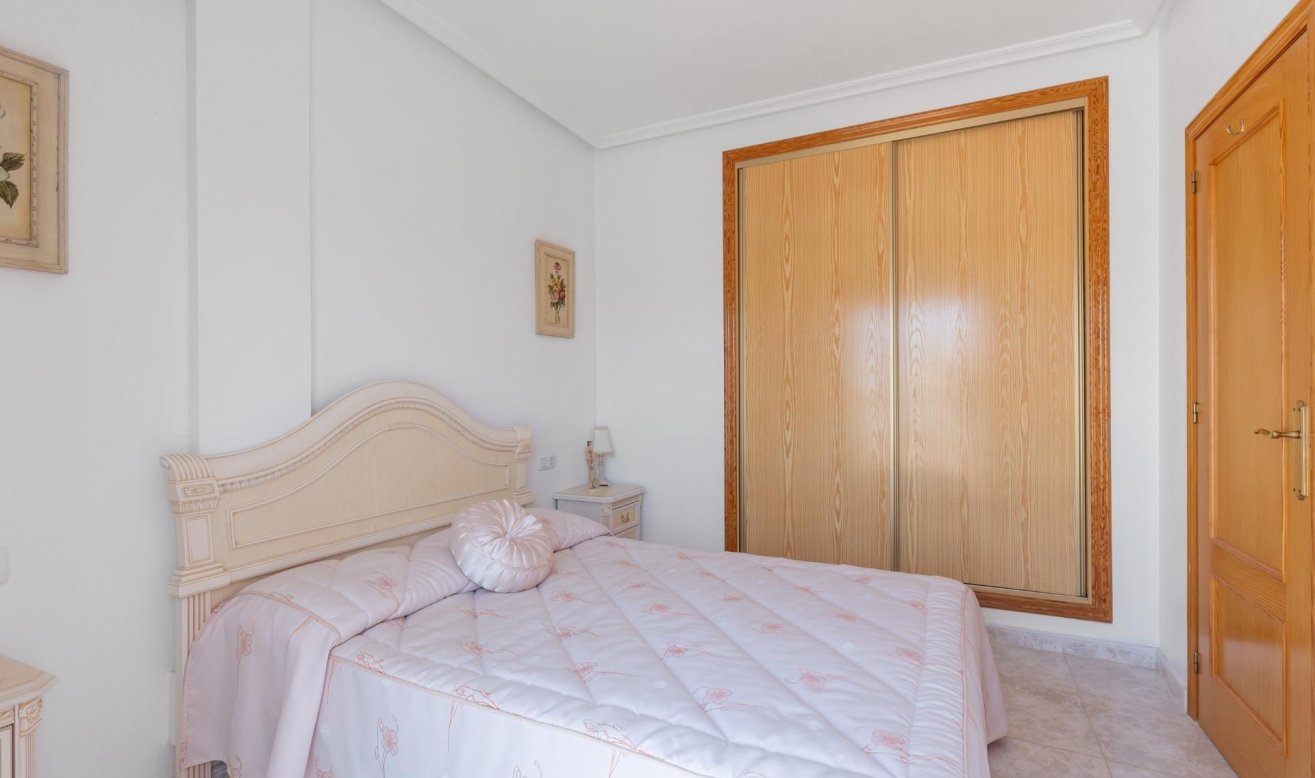 Reventa - Terraced house - Torrevieja - Aguas Nuevas