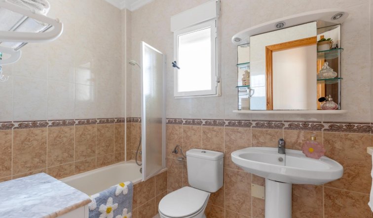 Reventa - Terraced house - Torrevieja - Aguas Nuevas