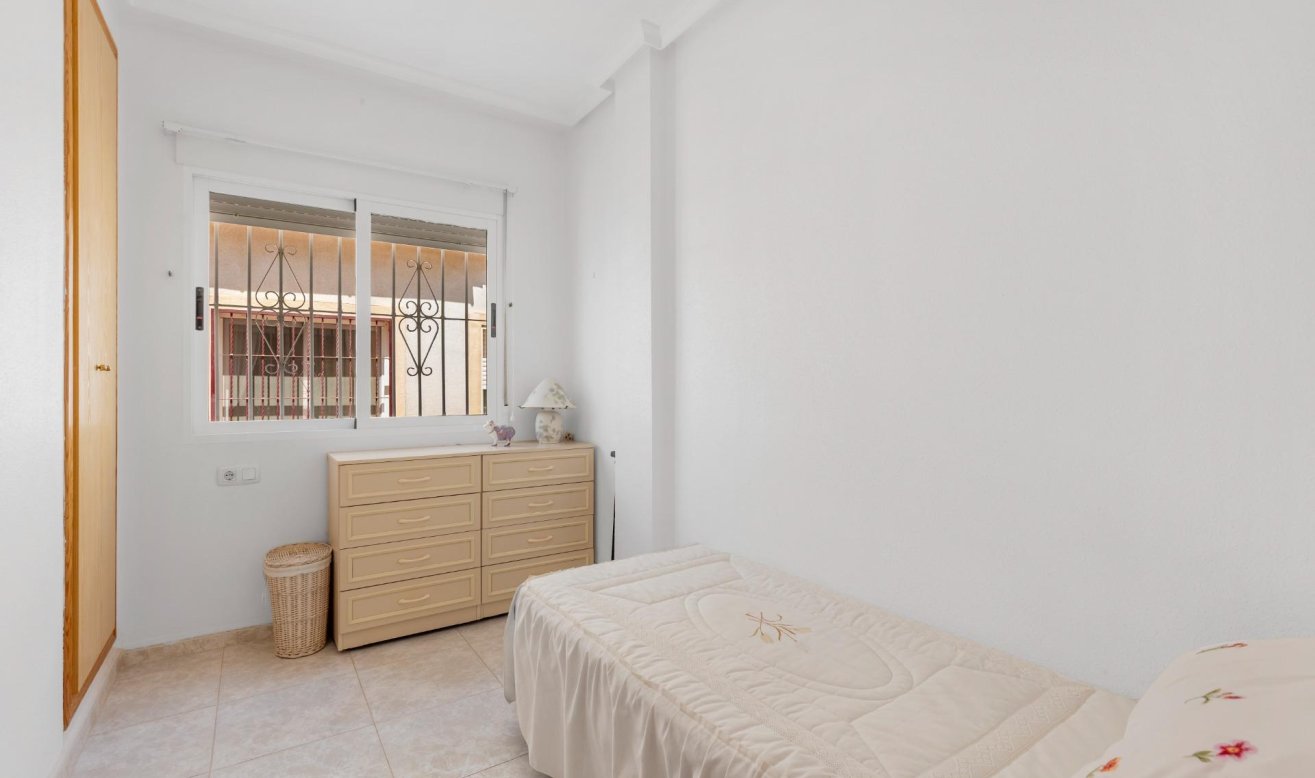 Reventa - Terraced house - Torrevieja - Aguas Nuevas