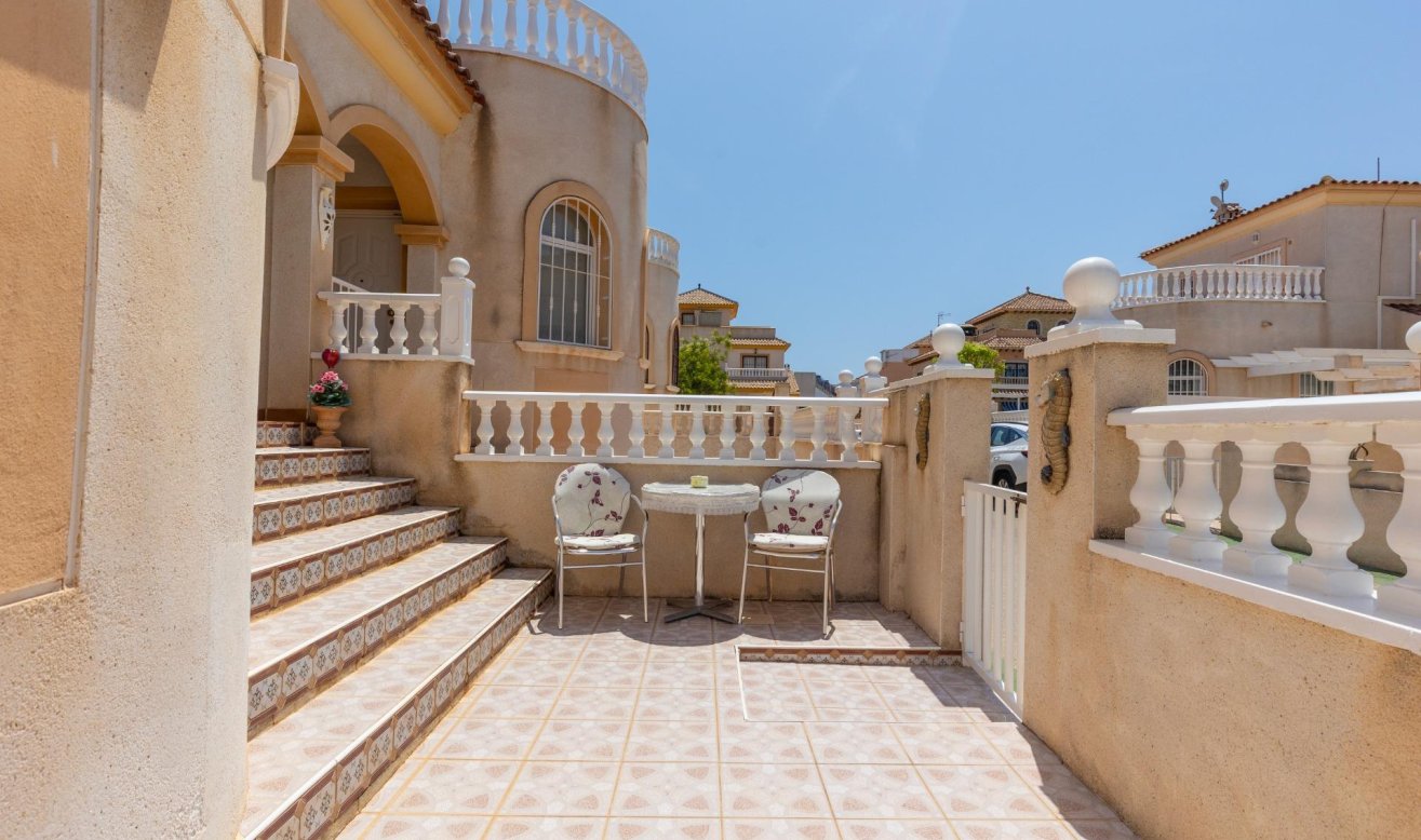 Reventa - Terraced house - Torrevieja - Aguas Nuevas