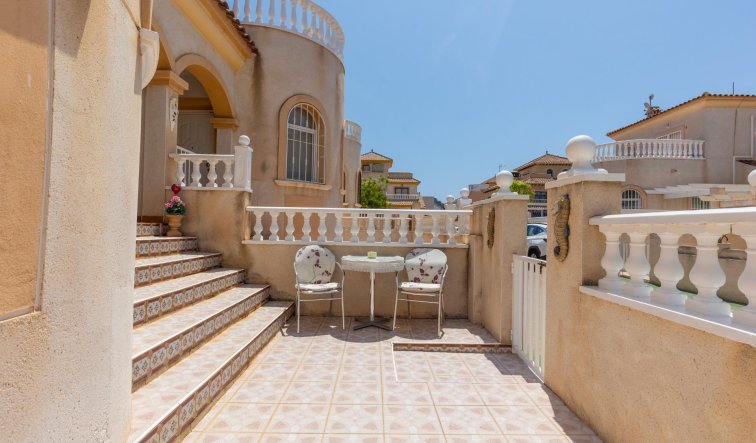 Reventa - Terraced house - Torrevieja - Aguas Nuevas