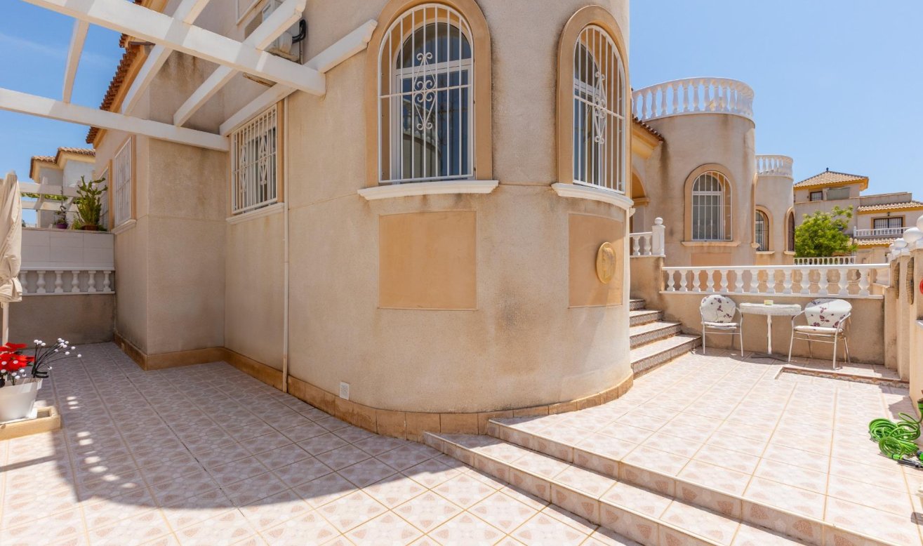 Reventa - Terraced house - Torrevieja - Aguas Nuevas