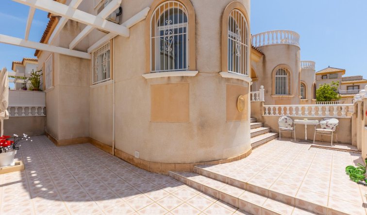 Reventa - Terraced house - Torrevieja - Aguas Nuevas