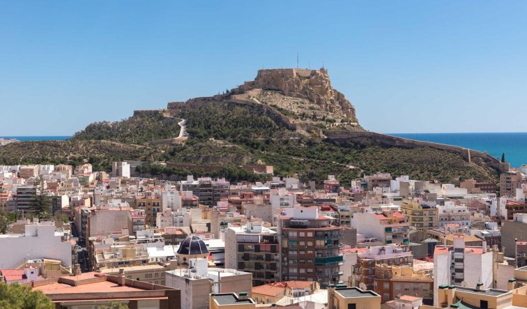 Obra nueva - Ático - Alicante - Centro