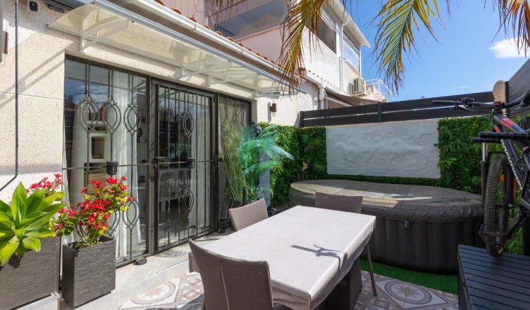 Reventa - Bungalow - Torrevieja - El chaparral
