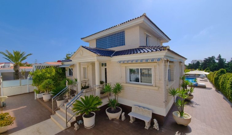 Reventa - Villa - Torrevieja - La Mata