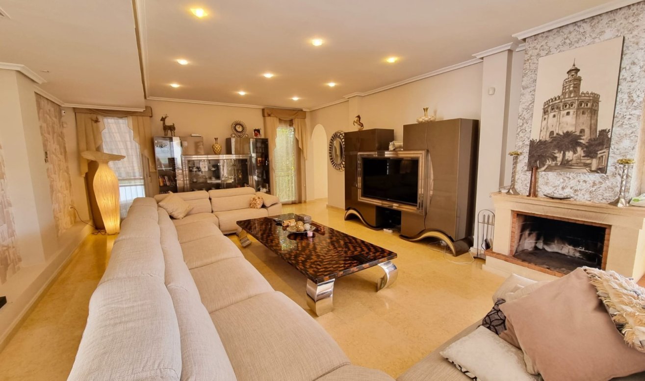 Reventa - Villa - Torrevieja - La Mata