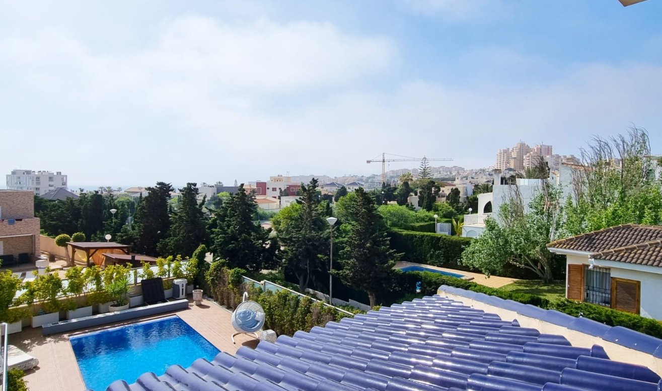 Reventa - Villa - Torrevieja - La Mata