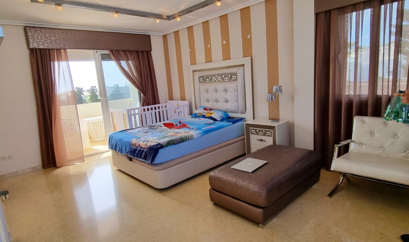 Reventa - Villa - Torrevieja - La Mata