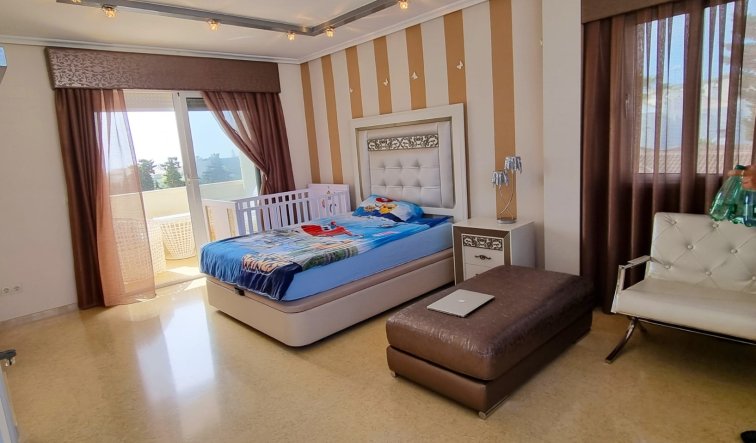 Reventa - Villa - Torrevieja - La Mata