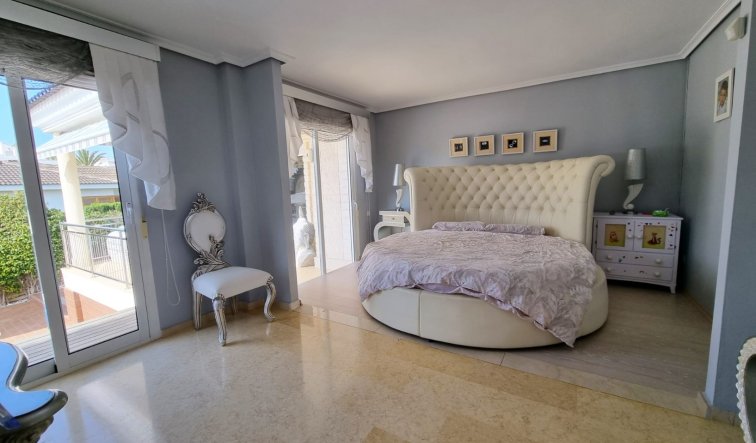 Reventa - Villa - Torrevieja - La Mata