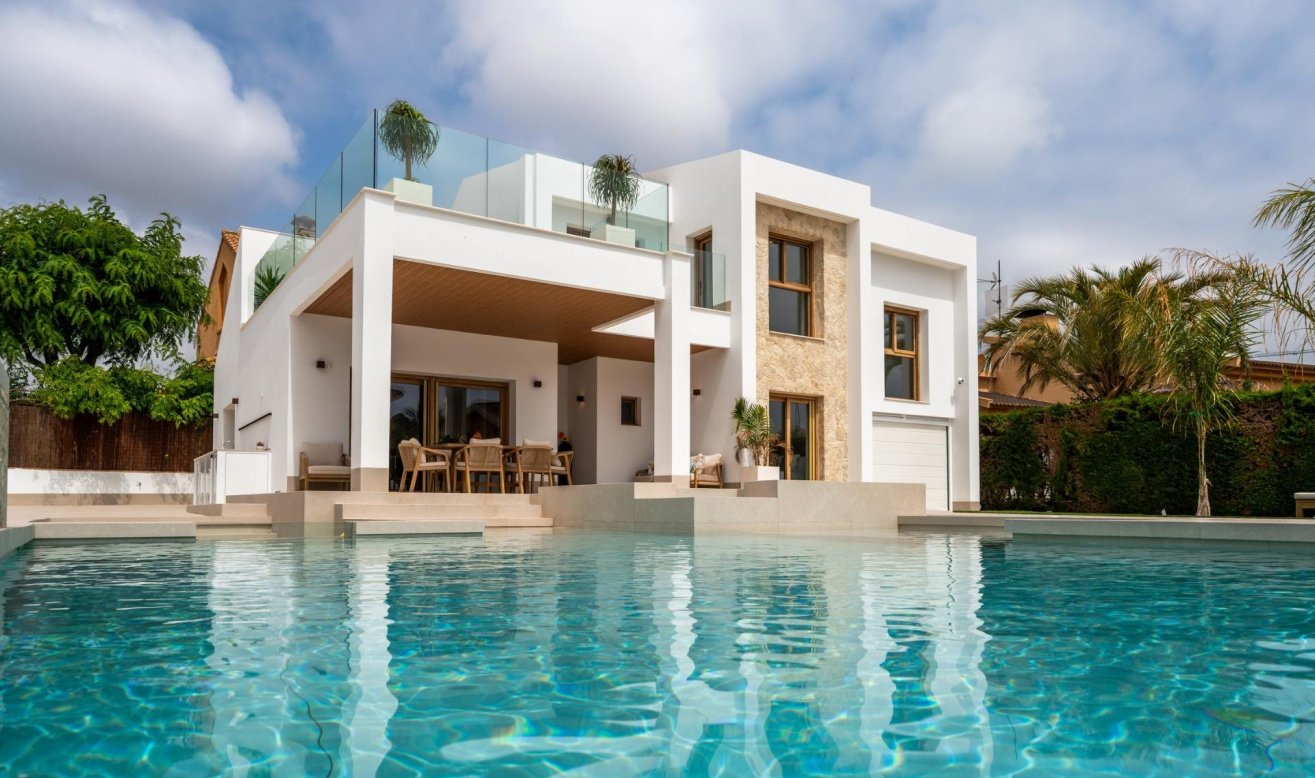 Obra nueva - Villa - Orihuela Costa - Campoamor